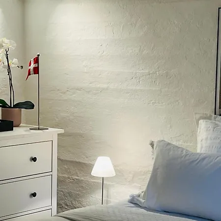 With Private Bathroom, 10-15 Min To Copenhagen Søborg